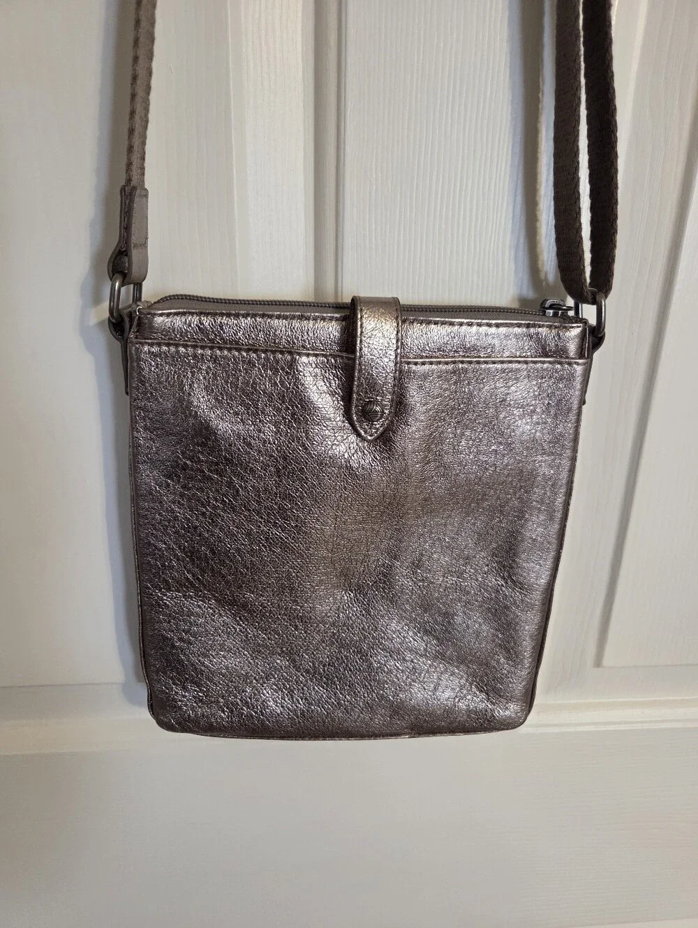 The Sak Metallic Crossbody Bag w/ Adjustable Strap ✨